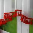 Komplet czerwonych zasłon z firaną zdobiony chwostami 300x160cm SEILA - Nie Tylko Firany