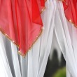 Firana czerwono biała z cyrkoniami spinana w kokony 400x150cm GILIA - Nie Tylko Firany