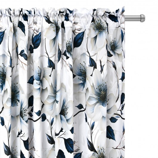 Zasłona w białe kwiaty i niebieskie liście na taśmie 145x250cm ALANTA - Nie Tylko Firany